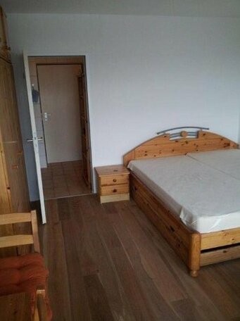 Homalux-1-5-Zimmer-Yachthafen-Suedstrand - Photo4