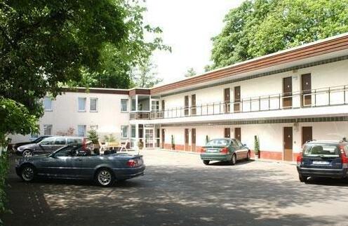 Motel Frankfurt - advena Partner Hotel - Photo2