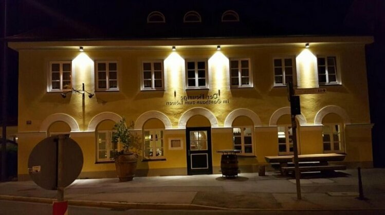 Der Heurige im Gasthaus zum Lowen