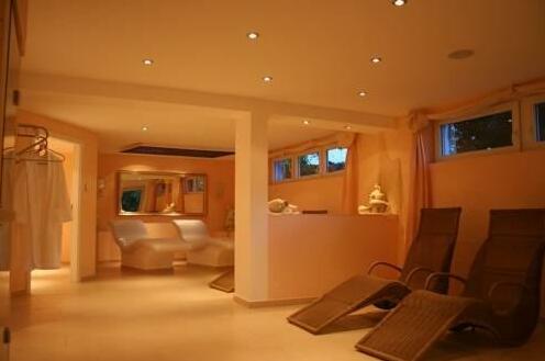 Hotel Landhaus Waldesruh - Photo3