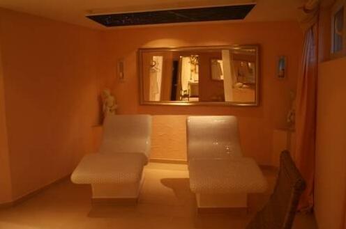 Hotel Landhaus Waldesruh - Photo5