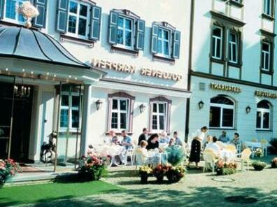 Romantik Hotel Goldener Karpfen - Photo3