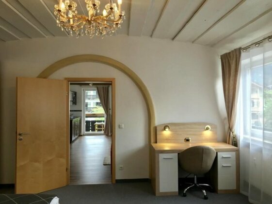 Golden GaPa Central Family Apartment 8 - Photo3