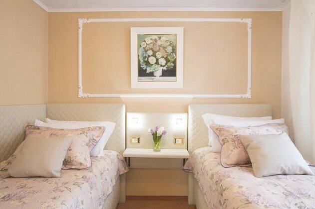 Golden GaPa Central Family Apartment 8 - Photo5