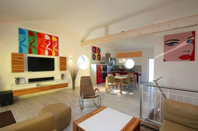 Bella-Casa-Haus-LEE - Photo5