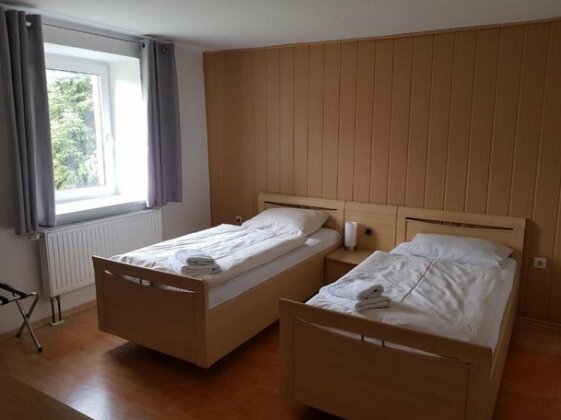 Gaestehaus am Stadtrand - Photo2