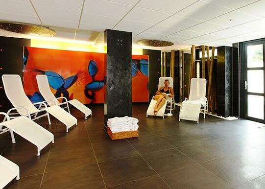 H+ Hotel Goslar - Photo2