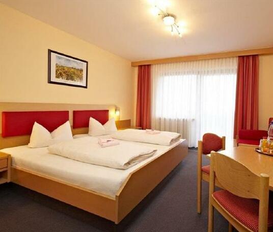 Landhotel Buchbergerhof - Photo3