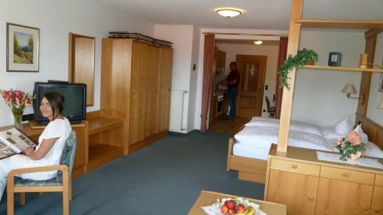 Hotel Maerchenwald - Photo3
