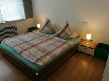 City Apartment 2 rooms+balkony/near central station