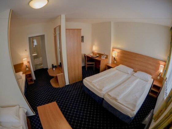 Elbbrucken Hotel - Photo2