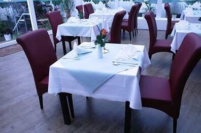 Restaurant Hotel Gut Mainow - Photo3