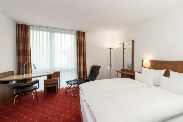 Hotel NH Heidelberg - Photo2
