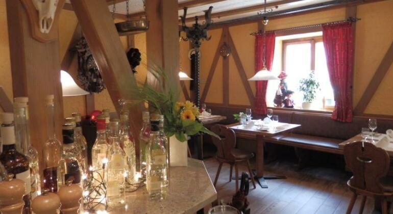 Gasthof Lowen Heitersheim - Photo3