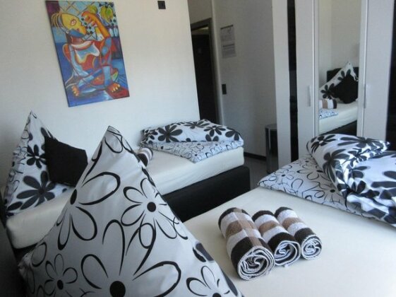 Pension Kessler Kirkel - Photo3