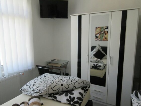 Pension Kessler Kirkel - Photo5