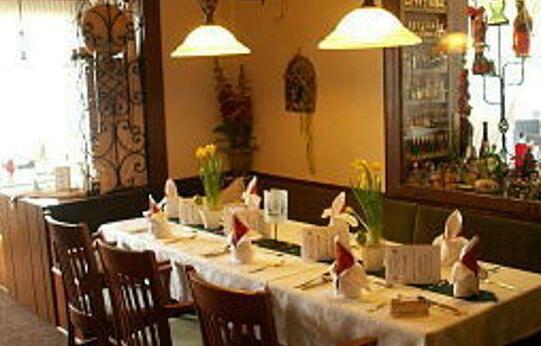 Garre Hotel Restaurant - Photo2