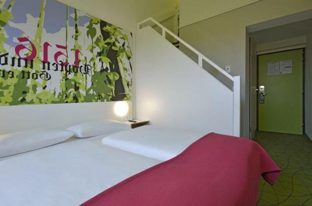 B&B Hotel Ingolstadt - Photo4