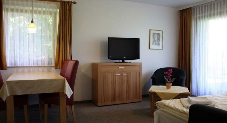Chiemgau Appartements - Photo4