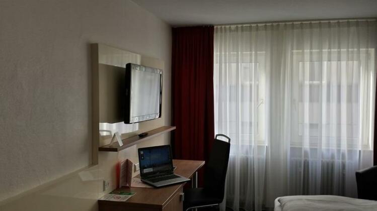Hotel Ambassador Karlsruhe - Photo4