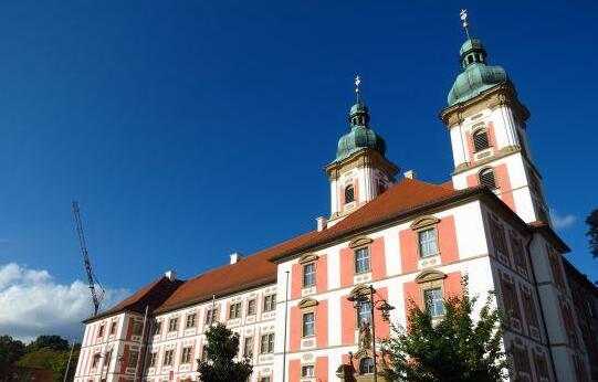 Hotel Kloster-Gasthof Speinshart - Photo3