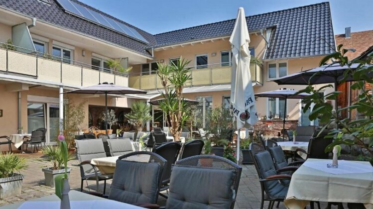 Burgers Hotel/Restaurant - Photo2