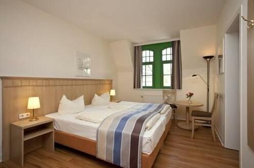 Gutshaus Am Schloss Klink - Photo5