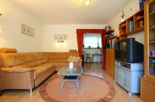 4145 Privatapartment Wifi Otto-Hahn-Strasse - Photo4