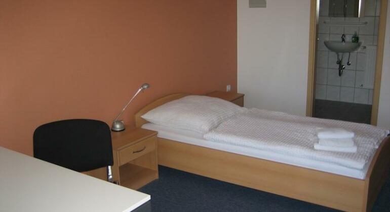 Messe Motel Laatzen - Photo4