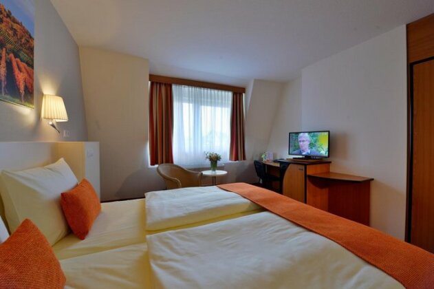 Parkhotel Landau - Photo5