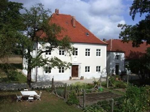 Historischer Pfarrhof Niederleierndorf