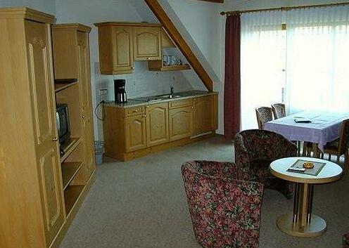 Gasthaus Pension Zur Linde - Photo5