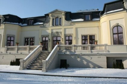 Schloss Breitenfeld Hotel & Tagung