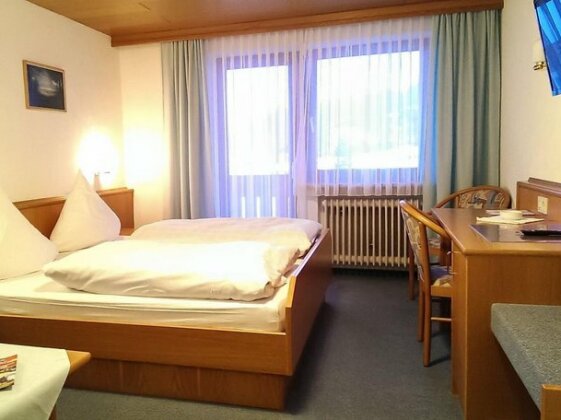 Hotel Pension zur Linde - Photo5