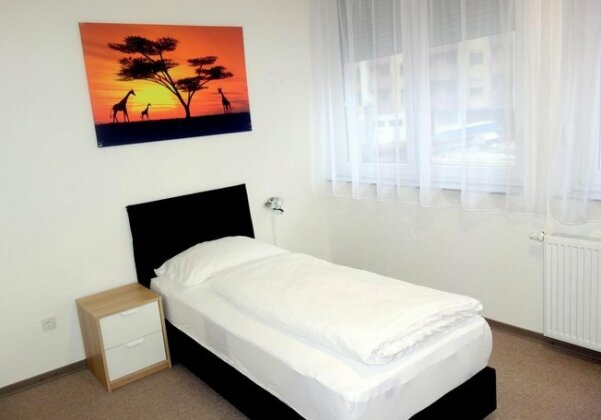 Budget Hotel Ludwigshafen - Photo2