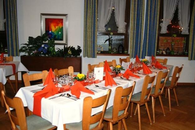 Hotel-Restaurant Zum Goldenen Hahnen - Photo5