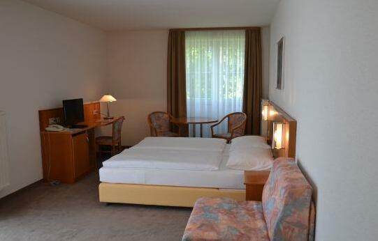 Hotel Siebeneichen - Photo3