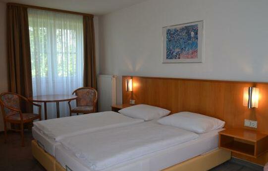 Hotel Siebeneichen - Photo5