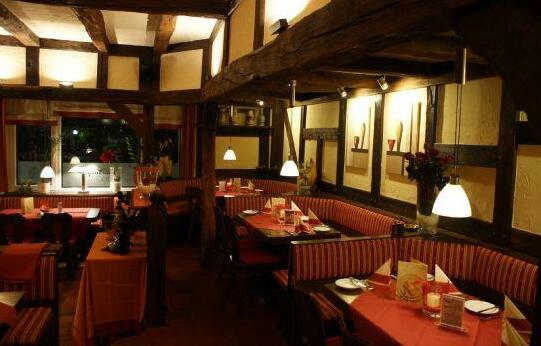 Ziegenbruch's Hotel & Restaurant - Photo3