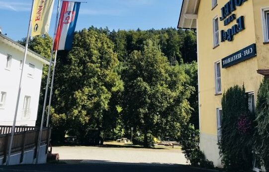 Hotel zum Engel Mespelbrunn - Photo2