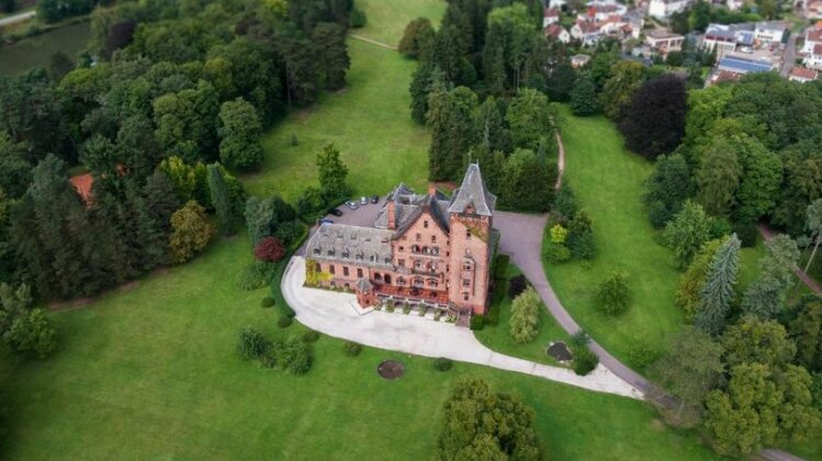 Gastehaus Schloss Saareck