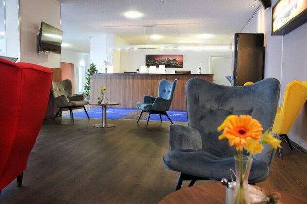 FrankAir Star Hotel Frankfurt Airport - Photo4