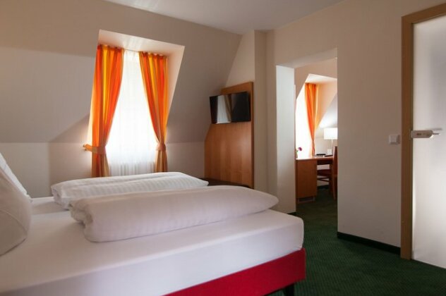 Hotel Grunwald Munich - Photo2