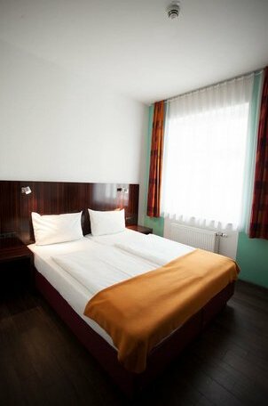 Jaeger's Munich Hotel Hostel - Photo2