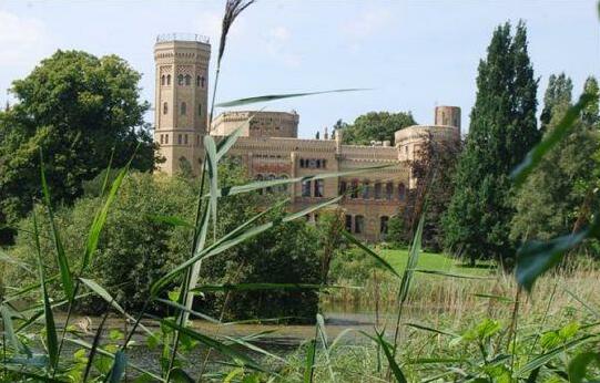 Schloss Neetzow Garni - Photo2