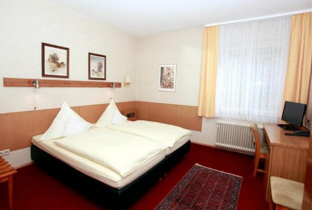 Hotel Haus Isenburg - Photo5