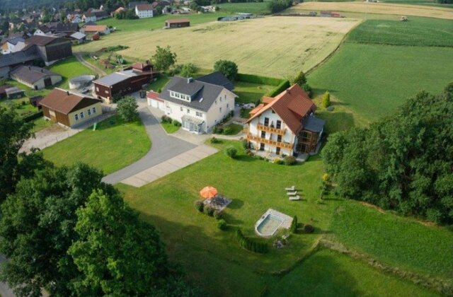 Gastehaus Sporrer UG - Photo2