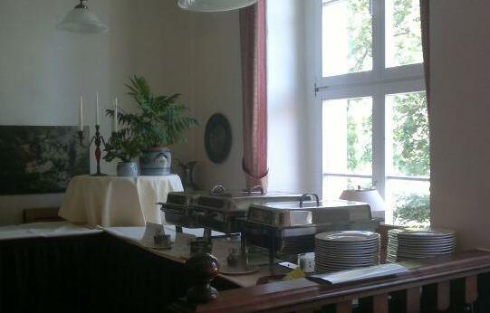 Hotel Zum Gutshof - Photo2