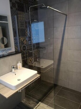 FBA Village - Photo3