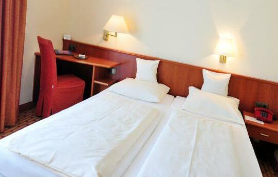 Hotel Friese - Photo2